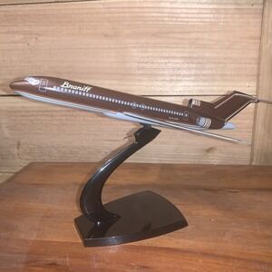 Braniff Airlines 1/200 Scale Air Jet Advance Models Boeing 727 N455BN Brown
